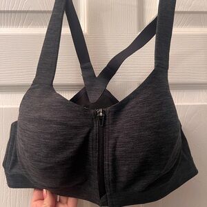 Victoria’s Secret Knock Out Bra - Gray, Front Close - 38 C